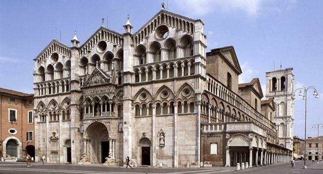 Charming Flat In Centro A Ferrara Con Posto Auto Villa Ngoại thất bức ảnh